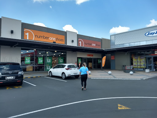 Number One Shoes & Hannahs Te Rapa