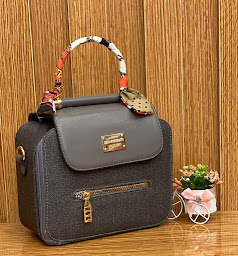 Photo n°23 de ATRIS FAYEZ MOHAMED à Villeneuve-Saint-Georges (Magasin de vêtements pour femmes)