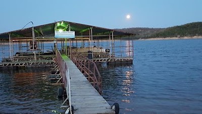 Blue Waters Resort on Bull Shoals Lake