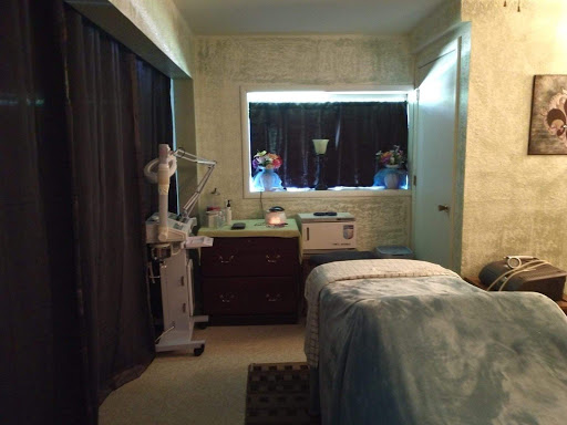 Proverbs 31 Spa - Thumbnail