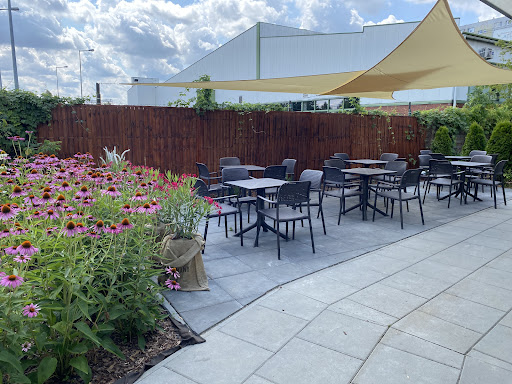 Kawiarnia Lodowiec Café - Ursus, gofry, lody włoskie