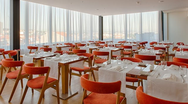 PortoBello Rooftop Restaurant & Bar