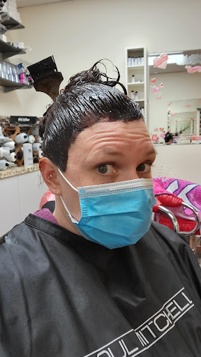 Entourage Hair Gallery - Thumbnail