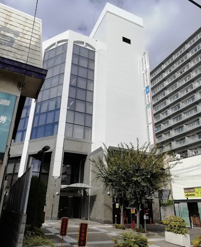 株式会社 カットツイン