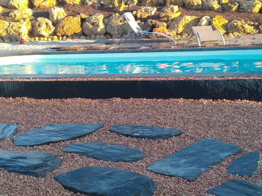 Photo de EAU JARDIN PISCINE ET SPA à Fleury-la-Vallée (89113)