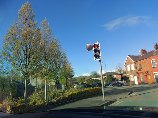 Hurst Cross - Visual