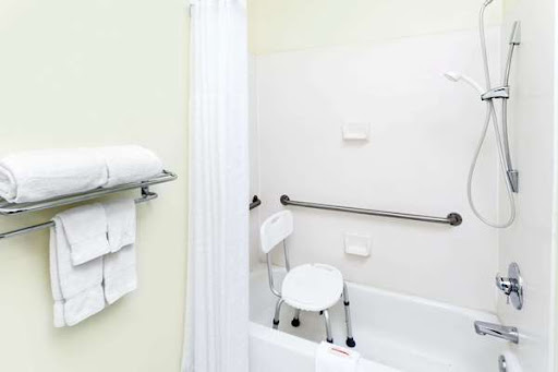 Baymont by Wyndham Fort Wayne - Thumbnail