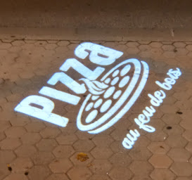 Photo n°11 de La Pizza Traditionnelle à Saint-Maximin-la-Sainte-Baume (Pizzas à emporter)