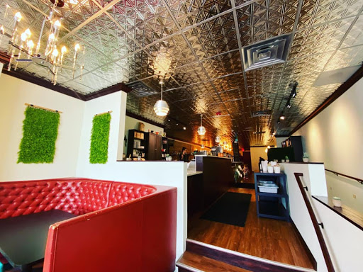 Off the Wall Cafe - Visual