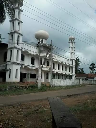 Photos of Bammanna Junction Bus Stop