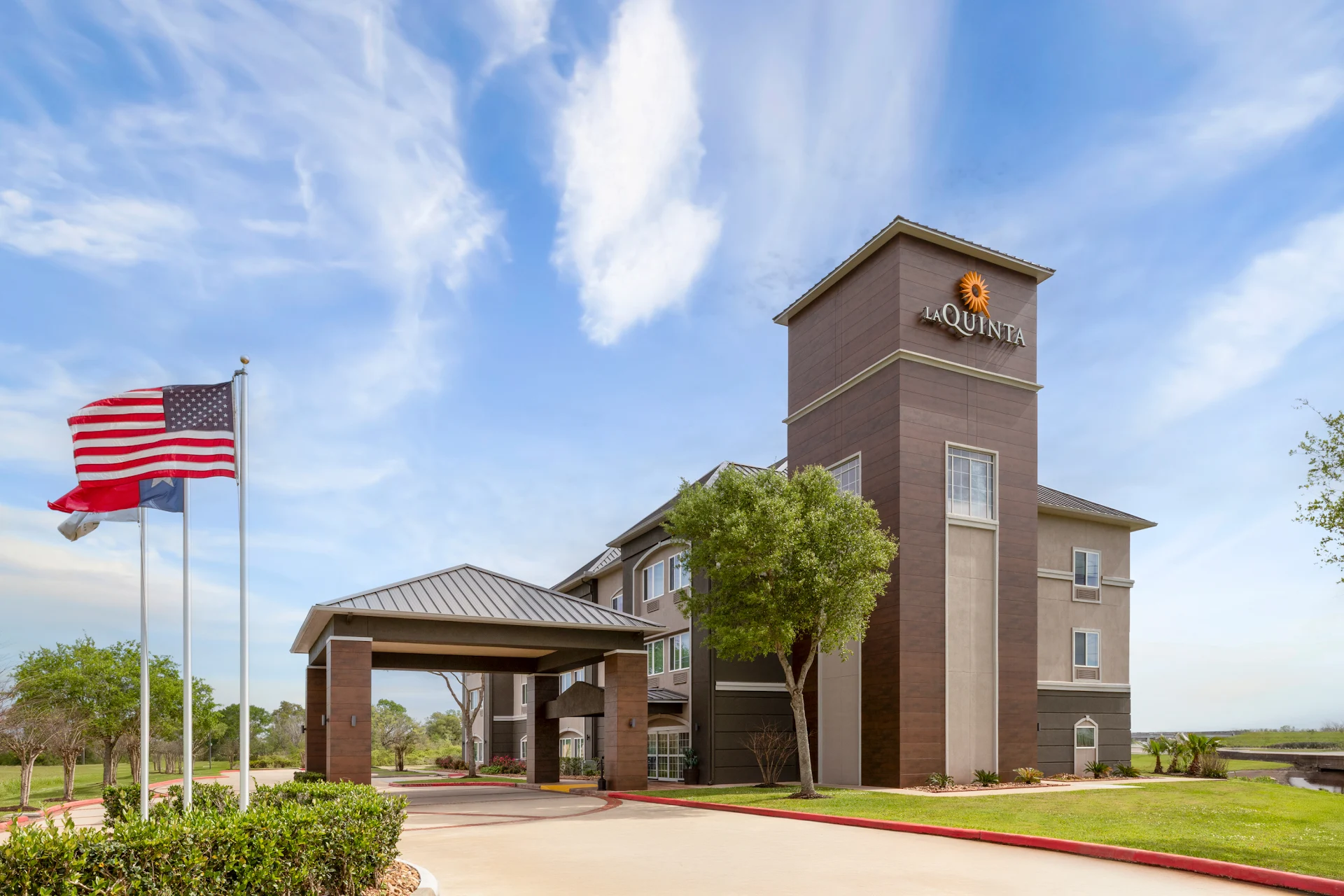 La Quinta Inn & Suites by Wyndham Angleton