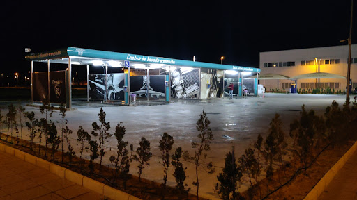 Lavadero 83 | Centro lavado coches Huelva - Thumbnail