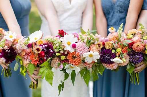 Little Acre Flowers - Thumbnail
