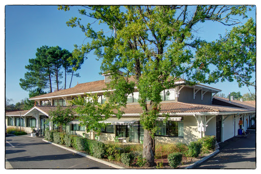 Photo de Résidence La Villa des Pins - emeis à Andernos-les-Bains (33510)