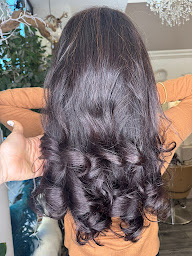 Photo n°4 de L'Oiseau Bleu à Nice (Salon de coiffure)