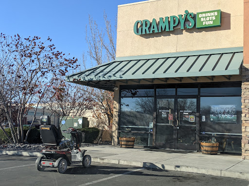 Grampy's Logo