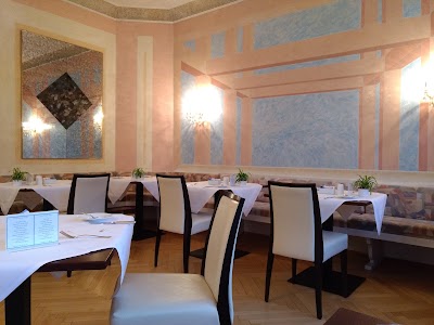 Photos of Wittelsbacher Hof