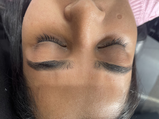 Comments and reviews of She's Hair & Beauty