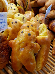 Photo n°25 de BOULANGERIE - L'AMI DU PAIN - MARCHÉ CENTRAL à La Rochelle (Pâtissier spécialisé dans les gâteaux de mariage)