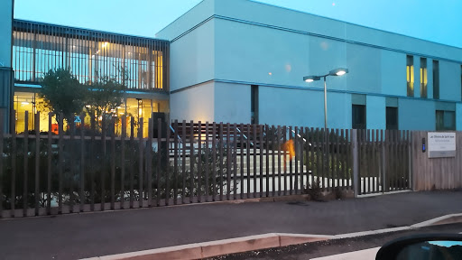 Photo de Le Mas de la Côte Bleue - Ehpad à Martigues (13) | LNA Santé à Ensuès-la-Redonne (13820)