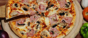 Photo n°10 de Pizzeria Du Village à Thézan-des-Corbières (Pizzeria)