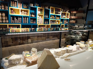 Photo n°23 de Crémerie des Lacs à Saint-Flour (Épicerie fine)