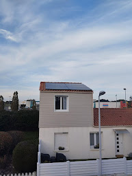 Photo n°6 de Panneau photovoltaïque, pompe à chaleur - MJ Solaire La Flèche à La Flèche (Fournisseur d'équipements d'énergie solaire)