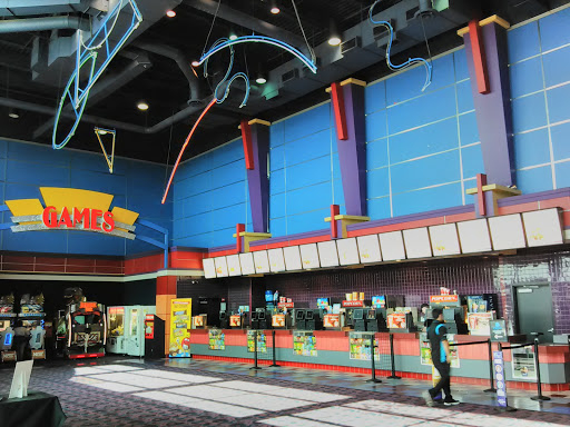 Regal Longview - Visual