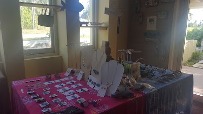 Photos of Pineapple Fields Gift Shop