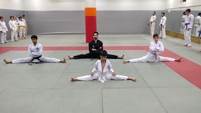 Photos of مجموعه ورزشی آرش میراسماعیلی