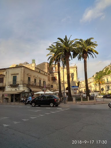 Ottonero Lo Studio - Happy hour, Apericena al centro Gallery - Italy