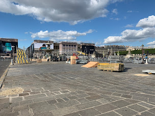 Photo n°9 de CES - CINÉ ÉCHAFAUDAGES SERVICES à Houdan (Service de location d'échafaudages)