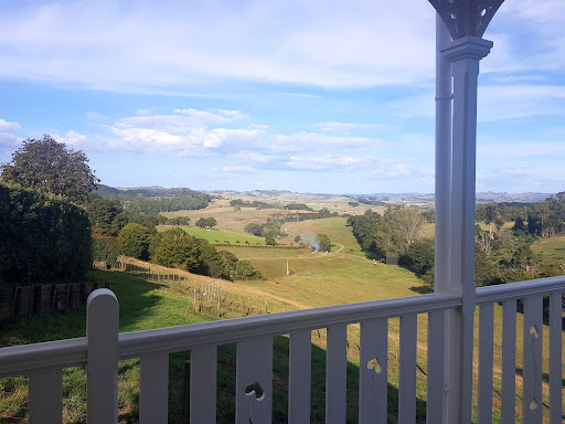 Hedges Estate - Thumbnail