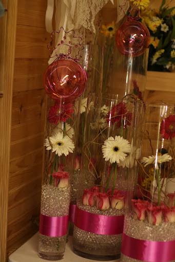 The White Lily Florals & Gifts - Thumbnail