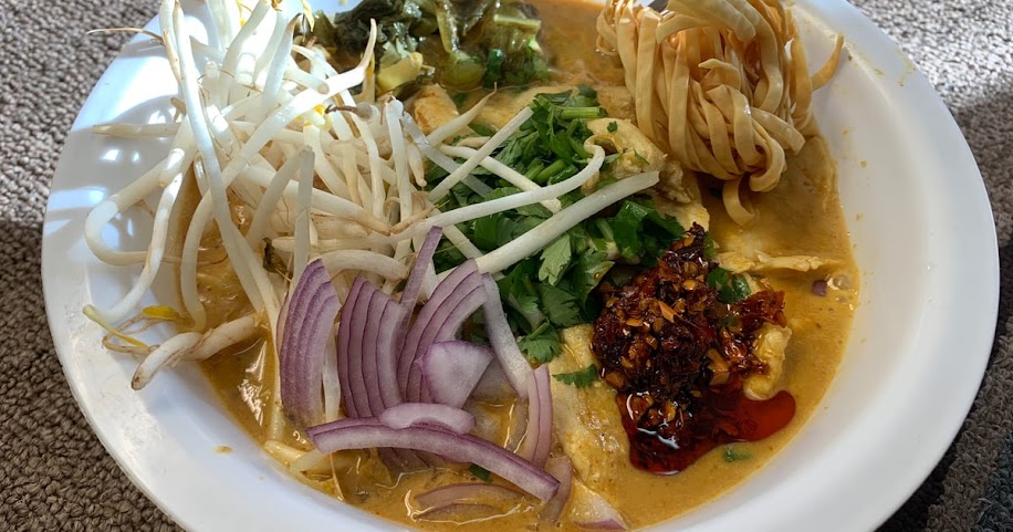 Kub Kao Kub Kam Thai Eatery and Bar by null