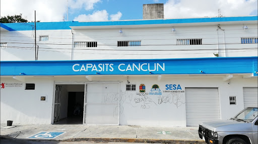 UNEME CAPASITS cancun
