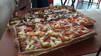 Photos of Pizza Hut Poniente