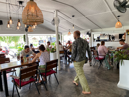 Foxxy's Restaurant & Café