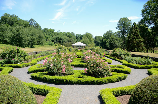 Deep Cut Gardens