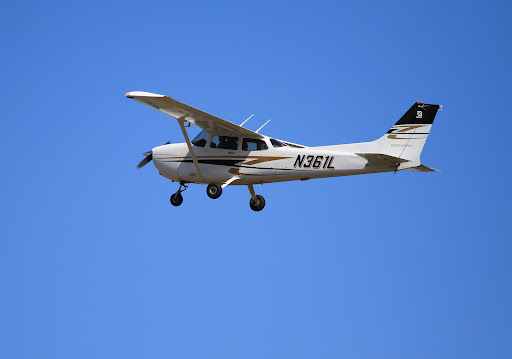 San Carlos Airport Gallery - United States