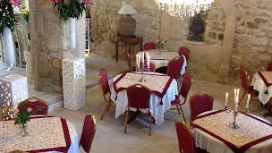 Photo n°2 de Château de Murviel-les-Beziers Chambres d'hôtes à proximité de Béziers à Murviel-lès-Béziers (Lodge)