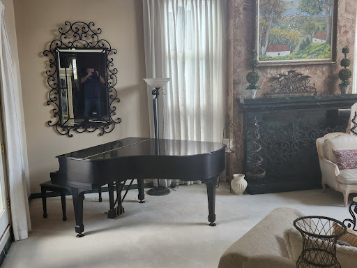 D & J Piano Movers - Thumbnail