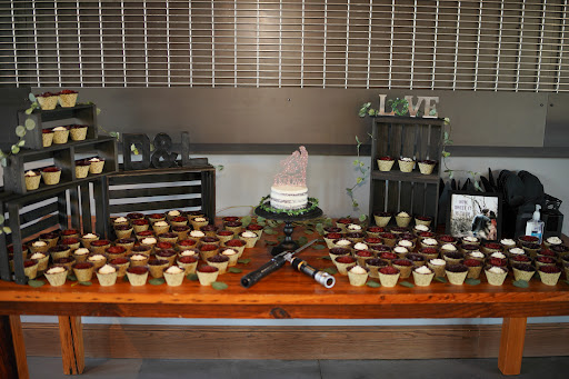 Clock Tower Cupcakes - Visual