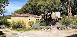 Photo n°7 de Camping Les Philippons à Les Adrets-de-l'Estérel (Terrain pour camping-cars)