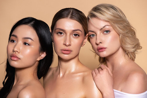 Klinika54 - medycyna estetyczna, kosmetologia, punkt pobrań krwi.