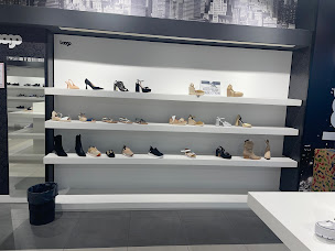 Photo n°21 de Le liquidateur à Laroque-d'Olmes (Magasin discount)