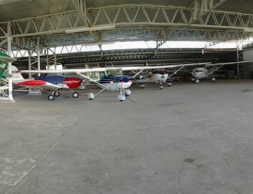 Aeroclub Escobar, Author: Luciano Luciano