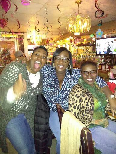Buckett's Lounge - Thumbnail