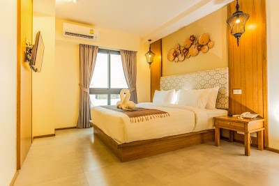 The Signature Hotel @ Tha Phae 2