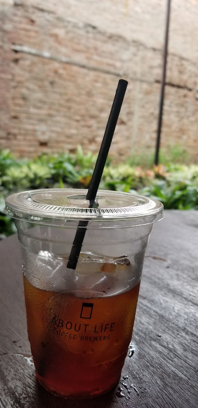 ABOUT LIFE COFFEE BREWERS